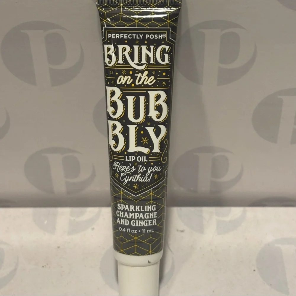 Perfectly Posh Being on the Bubbly Lip Oil - Sparkling Champagne and Ginger 🥂